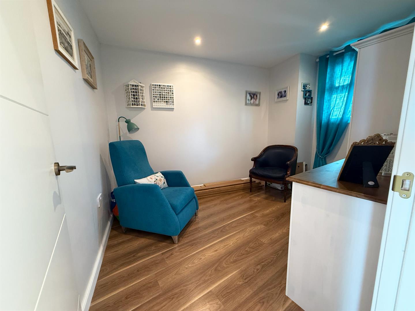 Image of Apartment - 2 Bedrooms - 1 Bathrooms for Sale in Cumberland Terraces-Gibraltar, Image 4